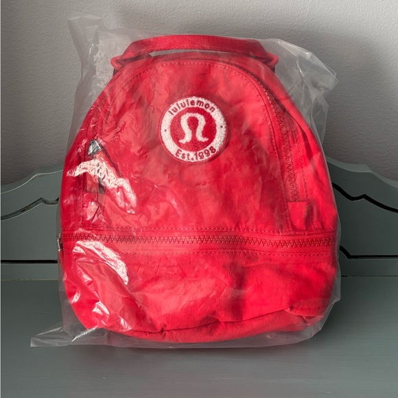 Lululemon City Adventurer Backpack Micro *Club Patch 3L in Love Red - Picture 6 of 7